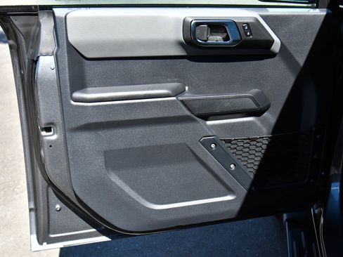 Used 2024 Ford Bronco Big Bend image 13