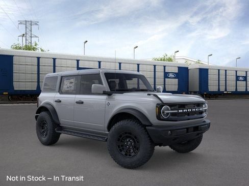 New 2026 Ford Bronco Outer Banks w/ Sasquatch Package AWD/4WD image 7