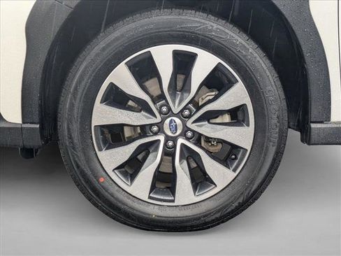 Used 2023 Subaru Outback Limited image 22