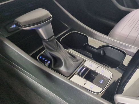 Used 2024 Hyundai Santa Cruz SE FWD image 20