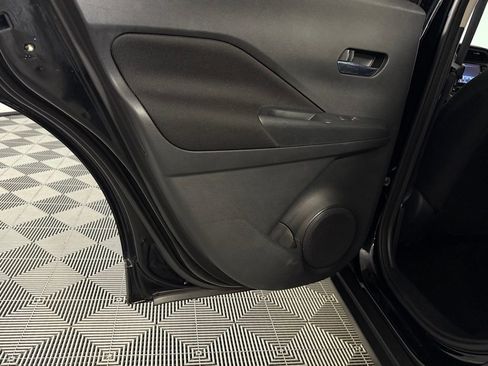 Used 2024 Nissan Kicks SV image 24