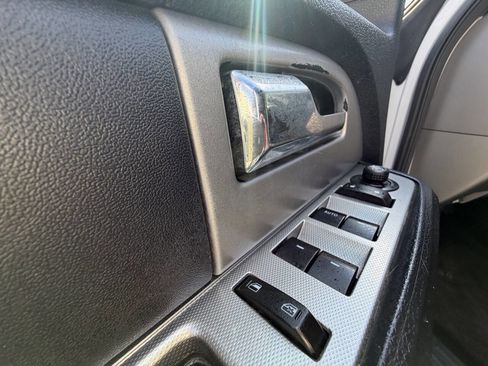 Used 2017 Ford Expedition EL XLT image 10