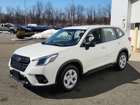 Used 2024 Subaru Forester image 3