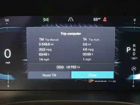 Used 2023 Volvo XC60 B5 Ultimate w/ Protection Package Premier image 29