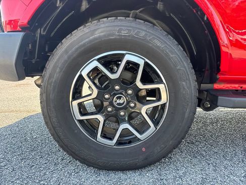 Used 2022 Ford Bronco Outer Banks AWD/4WD image 33