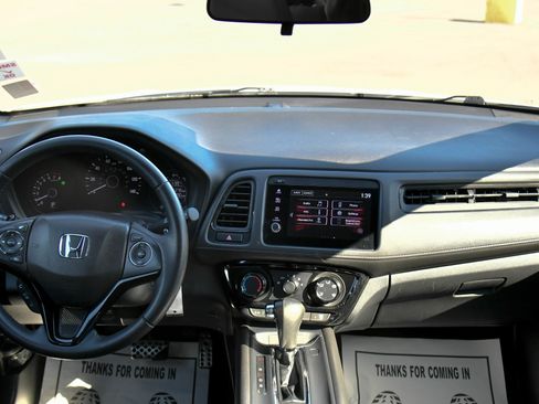 Used 2022 Honda HR-V Sport image 34