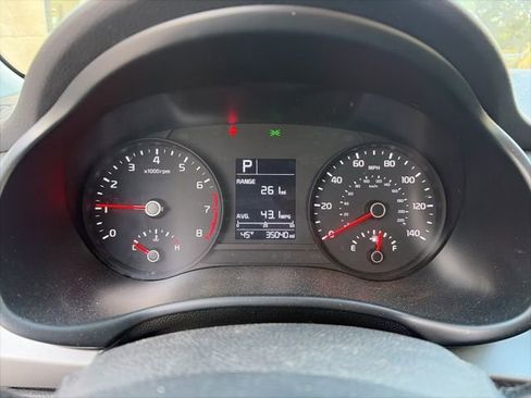 Used 2022 Kia Rio S image 11