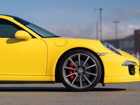 Used 2014 Porsche 911 Carrera 4S image 90