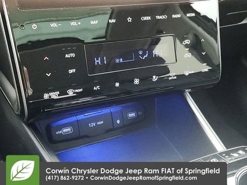 Used 2024 Hyundai Tucson Limited image 27