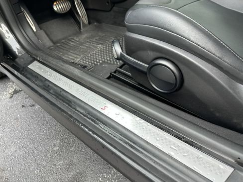 Used 2011 MINI Cooper S image 23