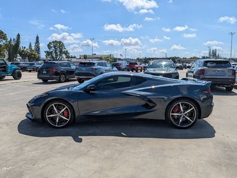 Used 2021 Chevrolet Corvette Stingray Preferred Cpe w/ Z51 Performance Package RWD image 5