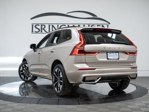New 2026 Volvo XC60 B5 Plus w/ Climate Package AWD/4WD image 28