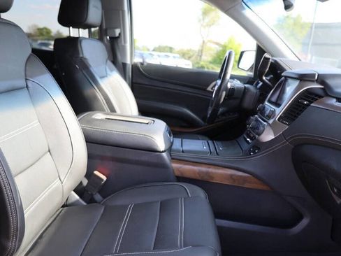 Used 2019 GMC Yukon XL Denali w/ Denali Ultimate Package AWD/4WD image 15