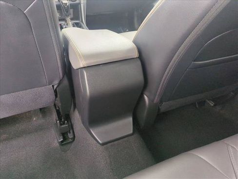 Certified 2022 Subaru Crosstrek 2.5i Sport AWD/4WD image 18