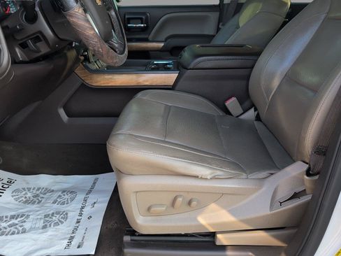 Used 2018 Chevrolet Silverado 1500 LTZ w/ Texas Edition RWD image 13