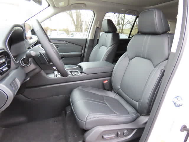 New 2026 Honda Pilot Touring image 14