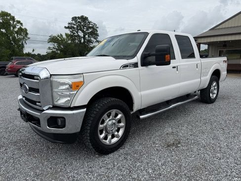 Used 2015 Ford F250 Lariat w/ FX4 Off-Road Package AWD/4WD image 1