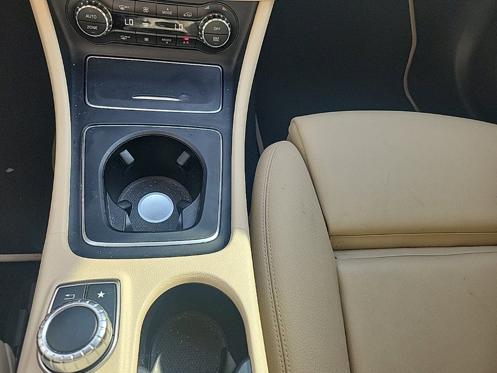 Used 2020 Mercedes-Benz GLA 250 image 14