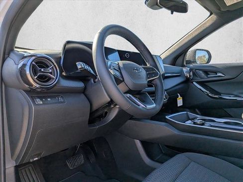 New 2026 Chevrolet Equinox LT image 9