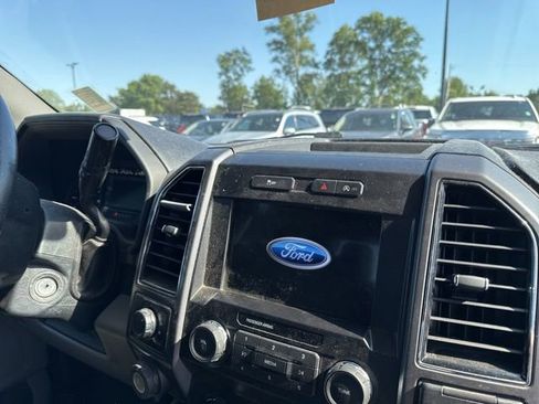 Used 2019 Ford F150 XLT w/ Equipment Group 302A Luxury AWD/4WD image 8