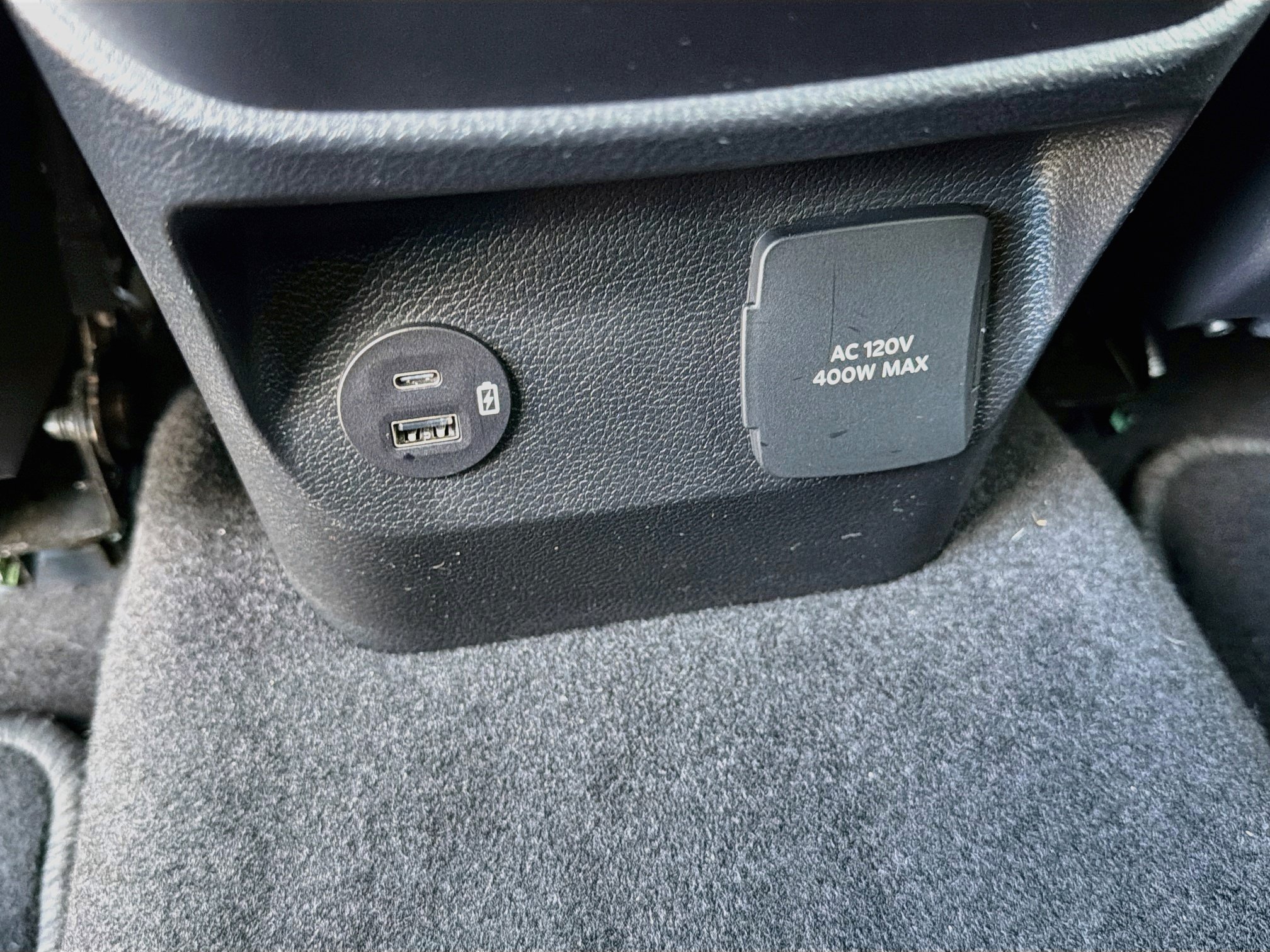 Used 2025 Ford Ranger XLT w/ Equipment Group 301A High AWD/4WD image 23