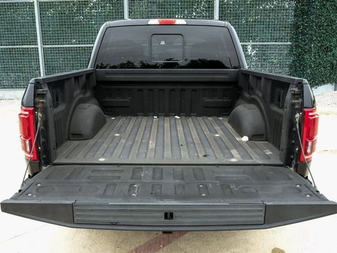 Used 2017 Ford F150 King Ranch w/ Equipment Group 601A Luxury AWD/4WD image 58