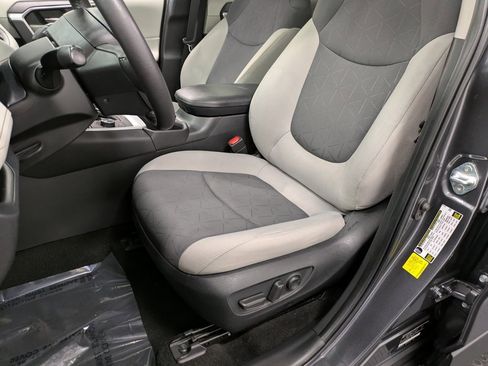 Used 2023 Toyota RAV4 XLE image 10