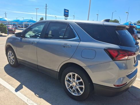 Used 2024 Chevrolet Equinox LT image 18