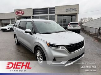 Certified 2023 Kia Carnival LX video 1