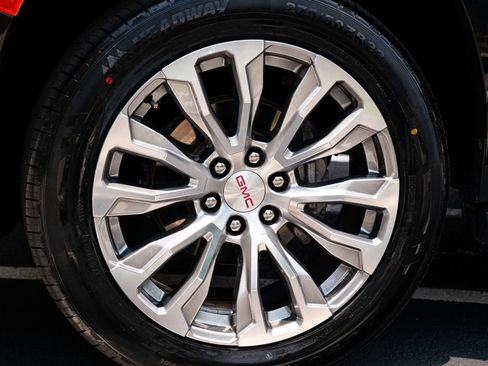 Used 2021 GMC Yukon SLT AWD/4WD image 23