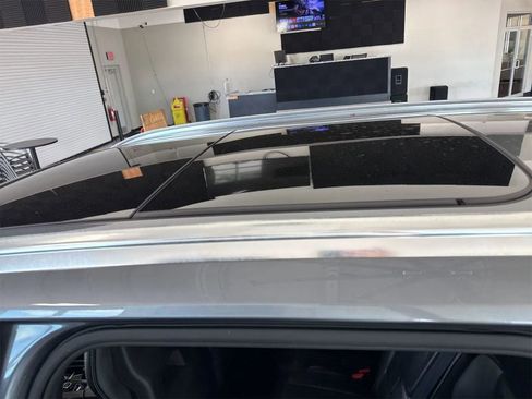 Used 2016 Volvo XC90 T6 Inscription w/ Vision Package image 8