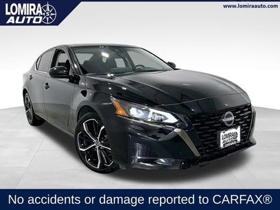 Used 2025 Nissan Altima 2.5 SR