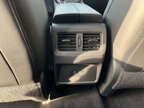 Certified 2023 Nissan Rogue SV w/ SV Premium Package image 17