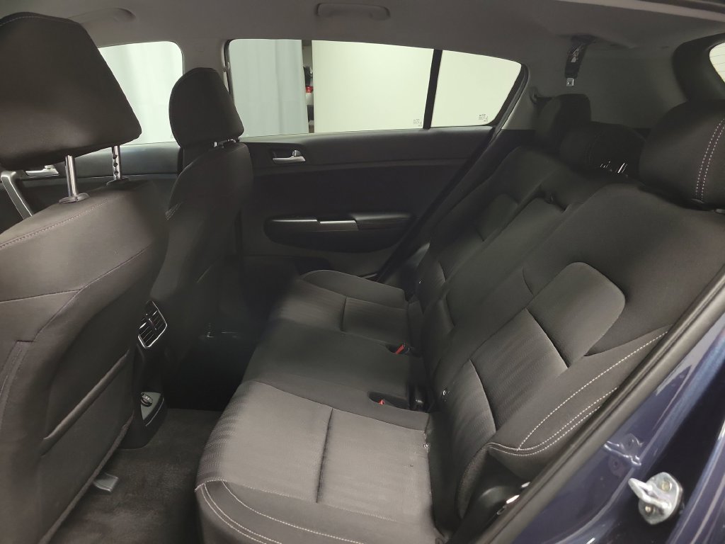Used 2021 Kia Sportage LX AWD/4WD image 27