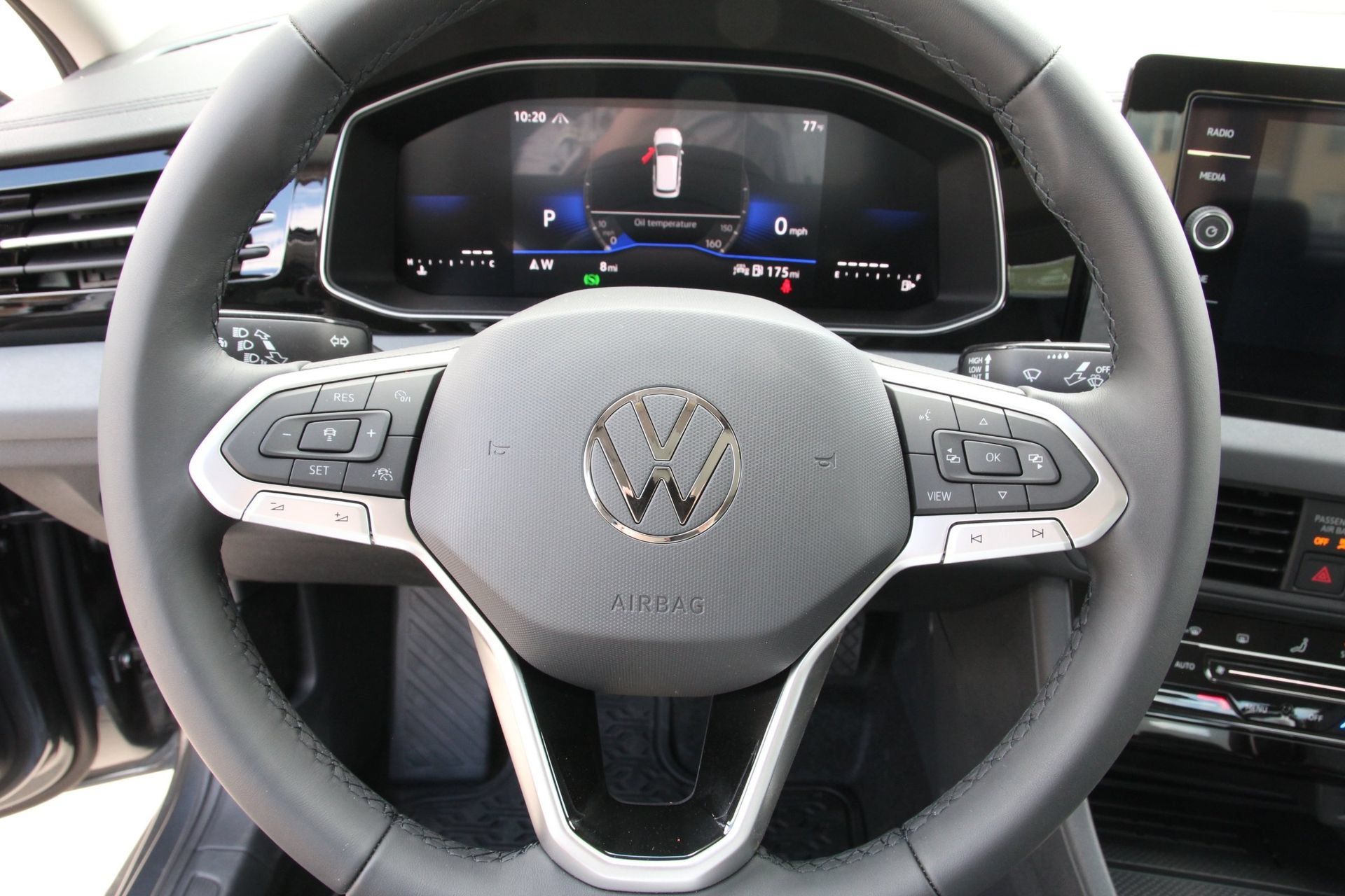 Certified 2026 Volkswagen Jetta SE FWD image 17