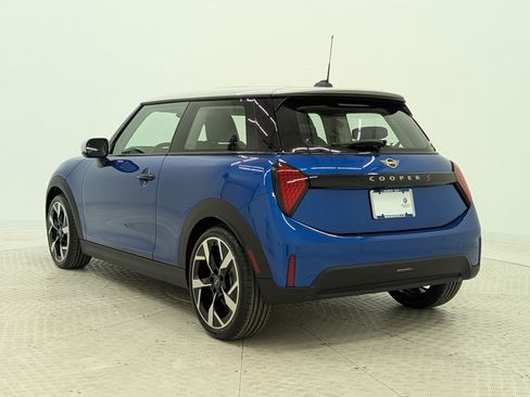 New 2026 MINI Cooper S FWD image 3