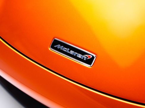 Used 2018 McLaren 720S Performance image 12