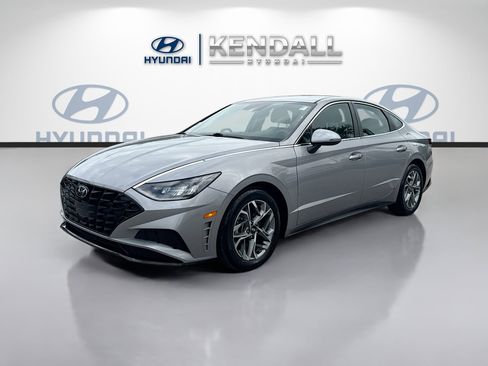 Used 2023 Hyundai Sonata SEL image 3