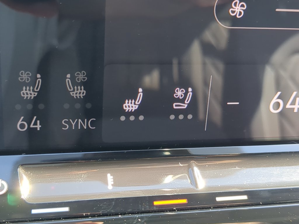 Certified 2025 Volkswagen Atlas SEL Premium R-Line AWD/4WD image 28
