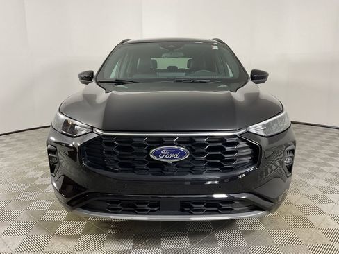 Used 2023 Ford Escape ST-Line Select w/ Tech Pack #2 image 3