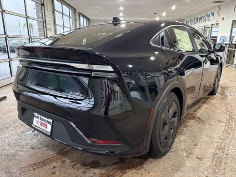 New 2026 Toyota Prius Plug-In Hybrid image 2