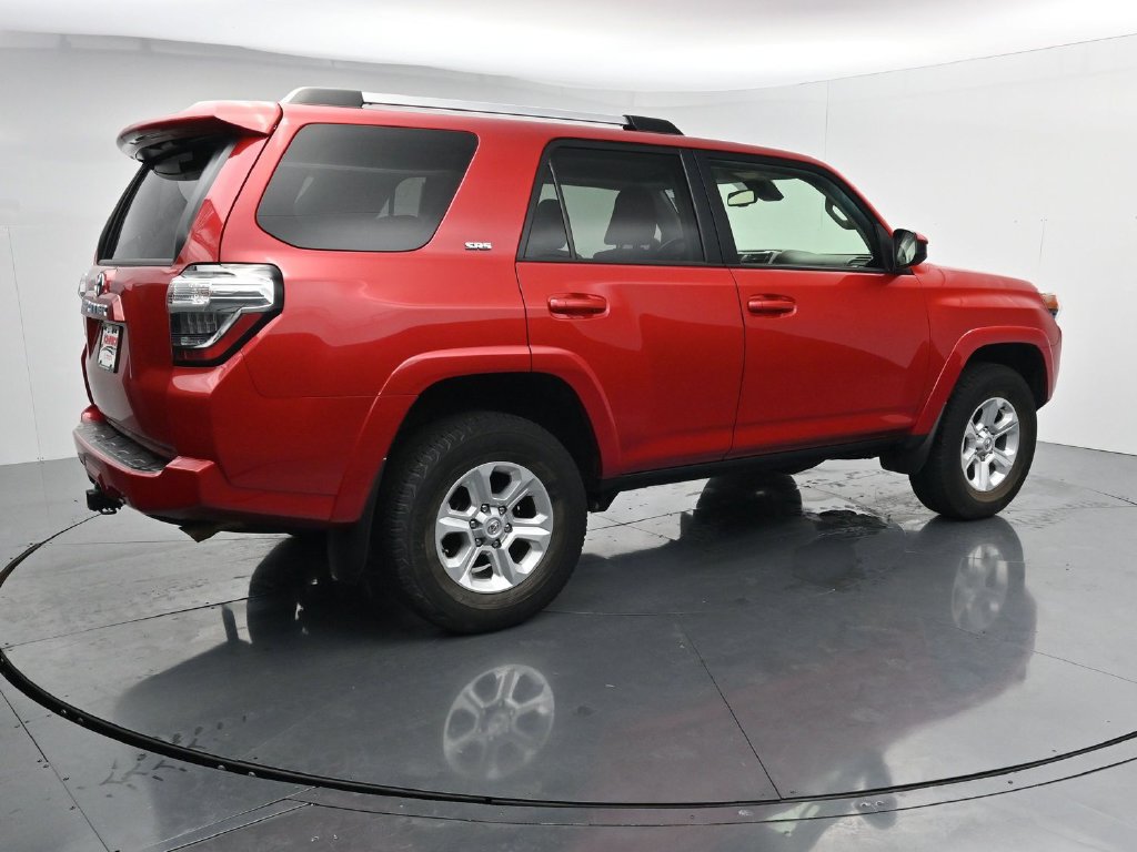 Used 2024 Toyota 4Runner SR5 AWD/4WD image 8