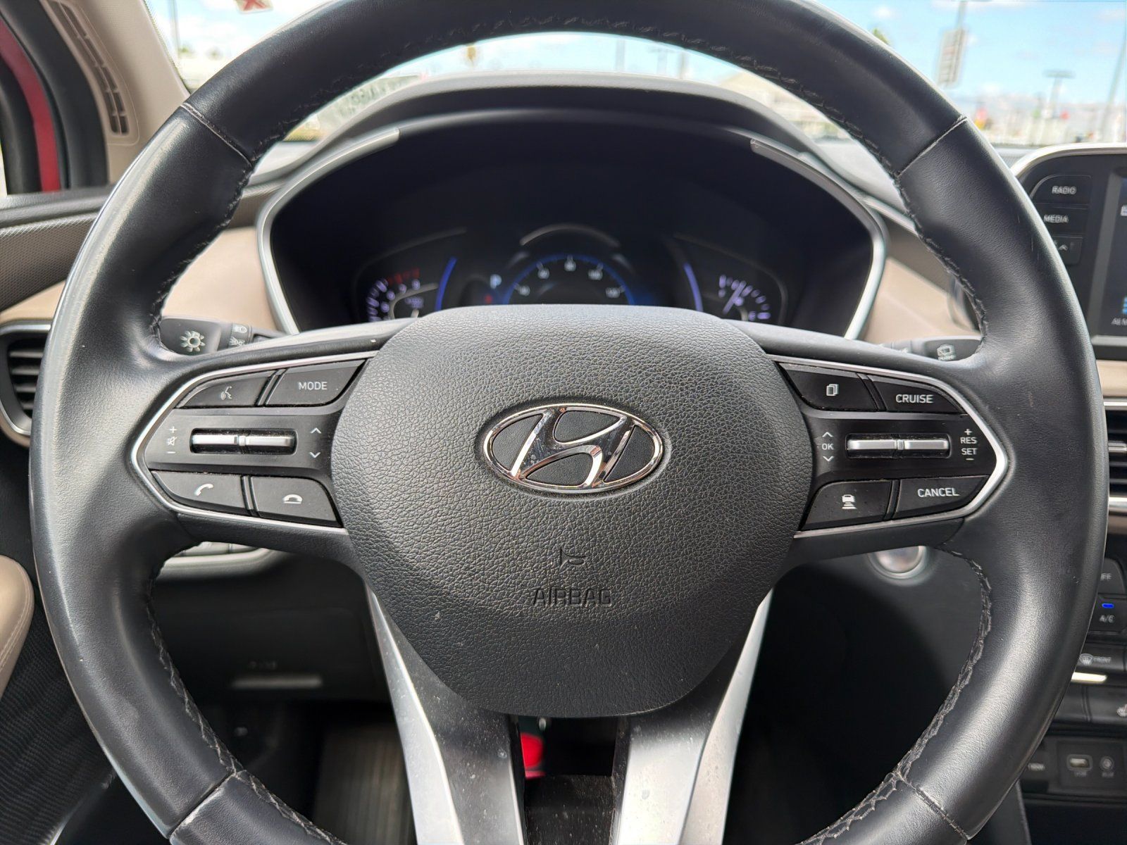 Used 2019 Hyundai Santa Fe SEL FWD image 22