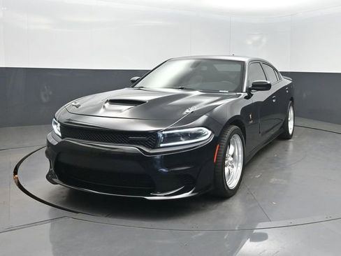Used 2023 Dodge Charger R/T w/ Blacktop Package image 1