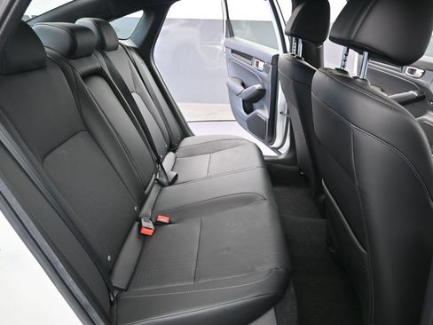 Certified 2025 Honda Civic Sport image 28