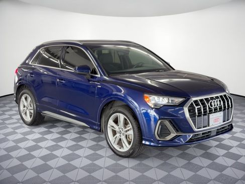 Used 2021 Audi Q3 2.0T Premium AWD/4WD image 7