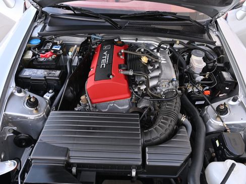 Used 2003 Honda S2000 image 51