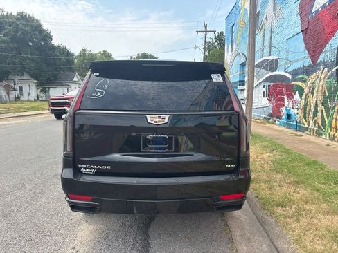 Used 2023 Cadillac Escalade Sport AWD/4WD image 6
