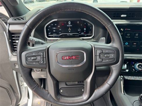 Used 2022 GMC Sierra 1500 AT4 w/ AT4 Premium Package image 19