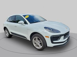 Used 2024 Porsche Macan Turbo AWD/4WD video 1